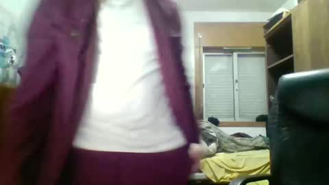 secretcutie200 online show from November 6, 2025, 7:59 pm