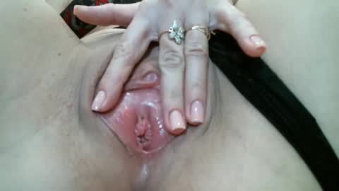 Snapshot of secretlisa chatting on January 19, 2025, 8:30 pm SecretLisa online show from January 19, 2025, 8:30 pm