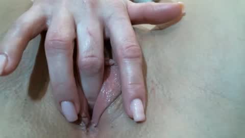 Snapshot of secretlisa chatting on February 21, 2025, 9:32 pm SecretLisa online show from February 21, 2025, 9:32 pm