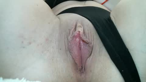 Snapshot of secretlisa chatting on March 5, 2025, 8:32 pm SecretLisa online show from March 5, 2025, 8:32 pm