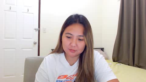 Snapshot of secretlover010101 chatting on December 11, 2024, 2:22 pm MILAN online show from December 11, 2024, 2:22 pm