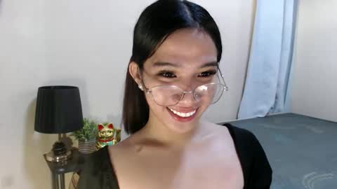 Snapshot of seductive_abia chatting on May 26, 2026, 6:42 am JUST CALL ME ABIA online show from May 26, 2026, 6:42 am
