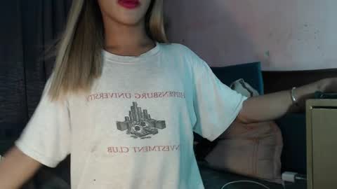 Snapshot of seductive_levie69 chatting on March 25, 2026, 11:05 am seductive_levie69 online show from March 25, 2026, 11:05 am