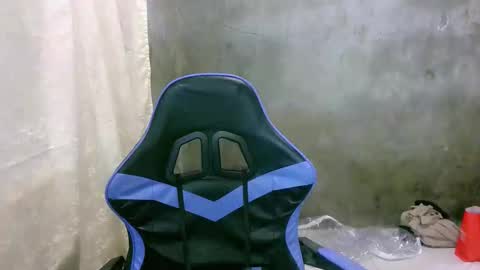 Snapshot of seductive_mitchxx chatting on June 6, 2026, 11:37 am seductive_mitchxx online show from June 6, 2026, 11:37 am