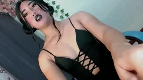 Snapshot of seductive_scarllete chatting on December 4, 2025, 3:05 am SCARLETTE online show from December 4, 2025, 3:05 am