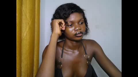 Snapshot of seductive_sugar247 chatting on May 6, 2026, 5:25 am seductive_sugar247 online show from May 6, 2026, 5:25 am
