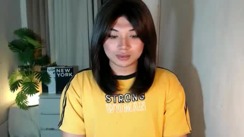 Deluxe online show from March 8, 2026, 8:40 am