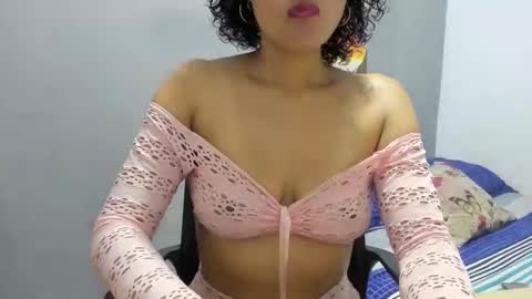 seductress_malia online show from December 19, 2025, 2:07 am