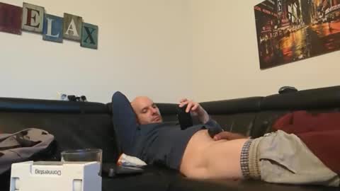 Sebastian online show from March 26, 2026, 6:19 am