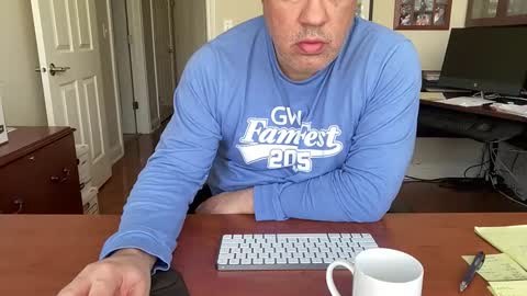 Snapshot of seekingmistress2 chatting on April 5, 2026, 8:28 pm Sub4Mistress online show from April 5, 2026, 8:28 pm