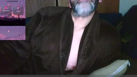 seewolf1000 online show from February 2, 2025, 6:15 am