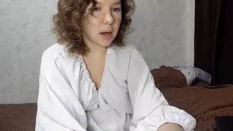 Snapshot of seika_ chatting on November 18, 2025, 3:38 pm seika_ online show from November 18, 2025, 3:38 pm