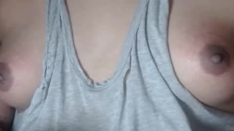 Snapshot of selda_ chatting on October 6, 2025, 1:19 pm Selda online show from October 6, 2025, 1:19 pm