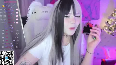 Snapshot of selena___cute chatting on January 6, 2026, 7:56 am Selena online show from January 6, 2026, 7:56 am