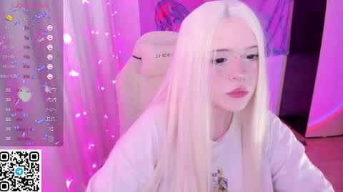 Snapshot of selena___cute chatting on May 11, 2026, 3:51 pm Selena online show from May 11, 2026, 3:51 pm