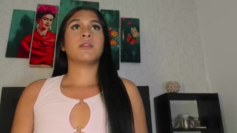 selena_fox7 online show from October 20, 2025, 4:57 am