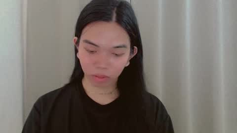 Snapshot of selena_fuckdoll chatting on December 11, 2024, 1:37 am Selena online show from December 11, 2024, 1:37 am