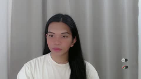 Snapshot of selena_fuckdoll chatting on January 8, 2025, 3:40 am Selena online show from January 8, 2025, 3:40 am