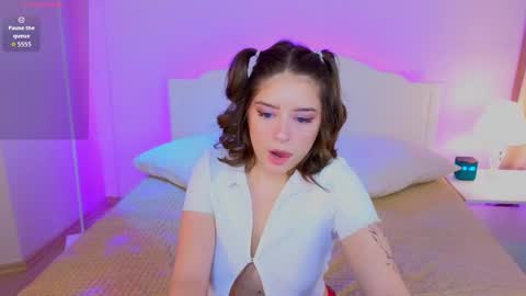 Snapshot of selenamills chatting on November 7, 2025, 3:17 am selenamills online show from November 7, 2025, 3:17 am