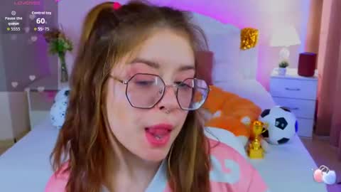 selenamills online show from July 3, 2026, 1:56 am