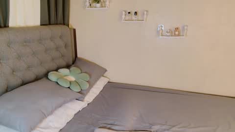 Snapshot of selenareyes chatting on February 3, 2026, 7:57 am JC online show from February 3, 2026, 7:57 am