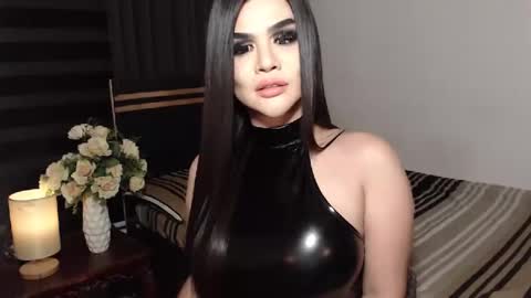 Selena online show from December 4, 2024, 8:45 am