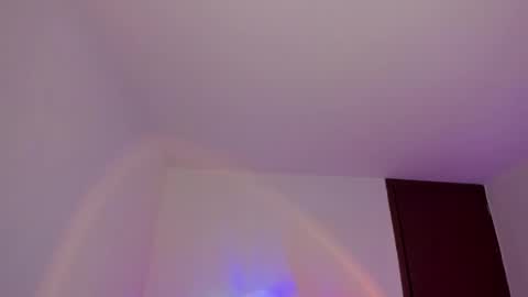 Snapshot of selene_e chatting on December 12, 2024, 1:53 am Karol. online show from December 12, 2024, 1:53 am