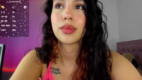 Snapshot of selene_e chatting on March 7, 2025, 12:37 am Karol. online show from March 7, 2025, 12:37 am