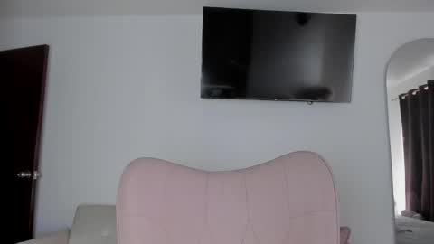 Snapshot of selene_king22 chatting on April 21, 2026, 12:22 pm Alejandra online show from April 21, 2026, 12:22 pm