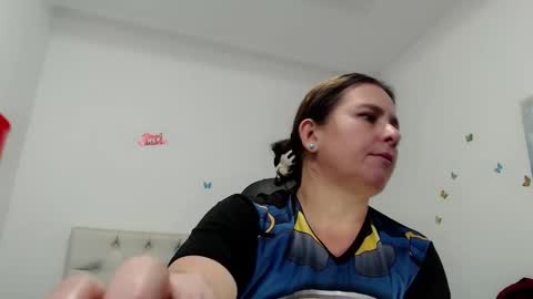 selene online show from April 4, 2026, 2:03 pm