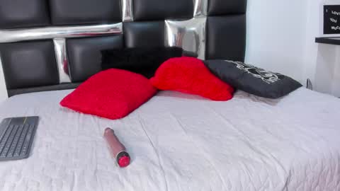 selene_os online show from October 17, 2025, 7:05 pm