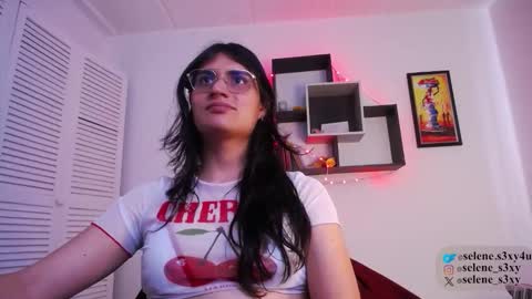 selene_s3xy online show from March 13, 2026, 4:35 pm