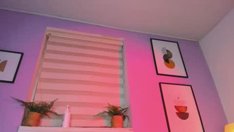 Selene  online show from March 2, 2026, 5:08 am