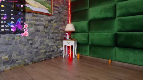 Snapshot of selensummer chatting on February 10, 2026, 8:13 pm Selen online show from February 10, 2026, 8:13 pm