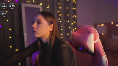 Snapshot of selestarobertson chatting on December 13, 2024, 6:10 am Selesta online show from December 13, 2024, 6:10 am