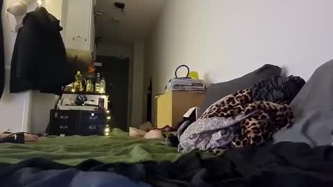 Julian Kinky Bi-guy online show from February 19, 2025, 8:33 am