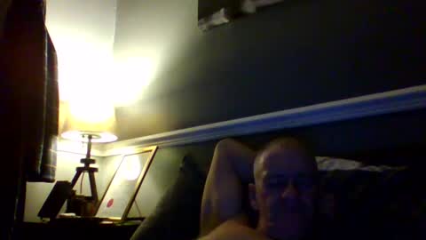 selfsucker28772 online show from December 13, 2025, 10:59 pm