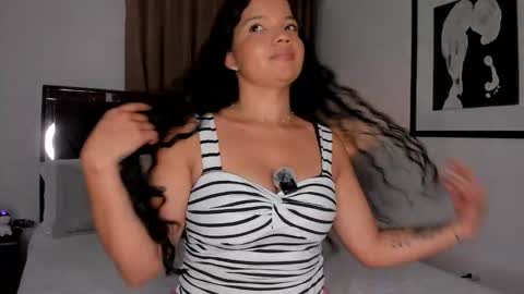 S e l e n a h online show from February 25, 2026, 11:31 am