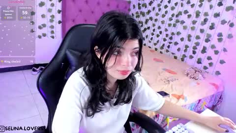 Selina online show from November 15, 2025, 4:10 am