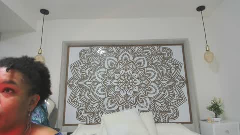 Snapshot of selket_ chatting on January 22, 2025, 11:01 am Selket online show from January 22, 2025, 11:01 am