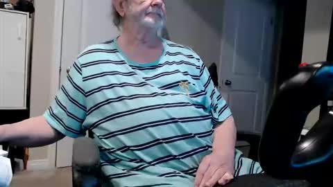 selkie2s online show from April 1, 2026, 7:00 pm