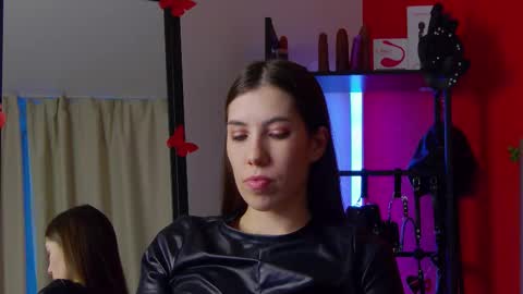 Snapshot of sellashine chatting on February 3, 2026, 6:22 am Nicole online show from February 3, 2026, 6:22 am