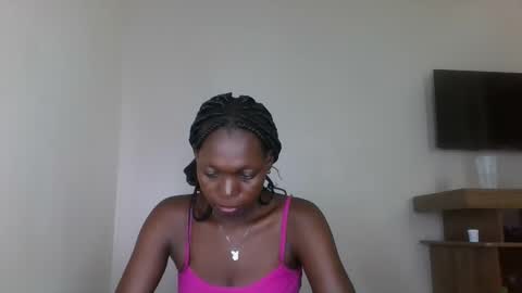 sellinprinces online show from November 4, 2025, 10:42 pm