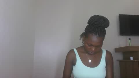 sellinprinces online show from November 9, 2025, 7:01 pm