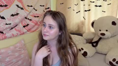 Sellya online show from November 12, 2025, 8:04 am