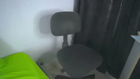 sem_alas online show from January 15, 2025, 2:06 am