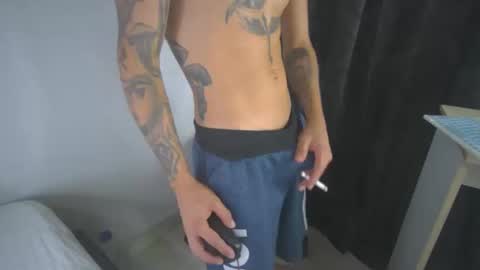 sem_alas online show from February 21, 2025, 2:06 am