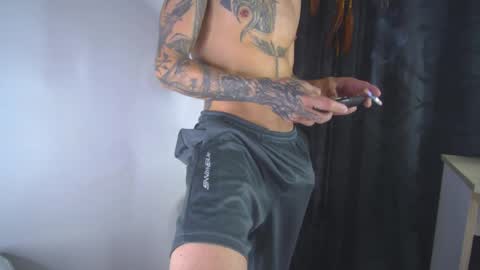 sem_alas online show from April 5, 2026, 1:25 am