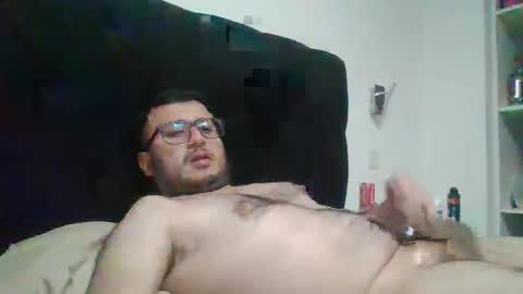 Snapshot of sementalpajero chatting on December 4, 2024, 2:31 am sementalpajero online show from December 4, 2024, 2:31 am