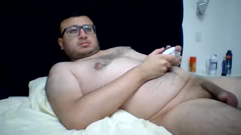 Snapshot of sementalpajero chatting on February 6, 2025, 2:55 am sementalpajero online show from February 6, 2025, 2:55 am